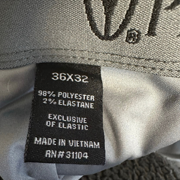 Men's Pro Tour Golf Pants Size 36x32 Black Dress Pants - Picture 9 of 9